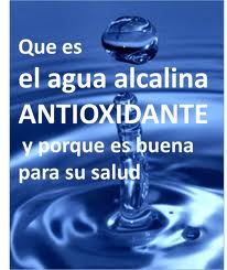 <Agua alcalina es antioxidante y buena para la salud>